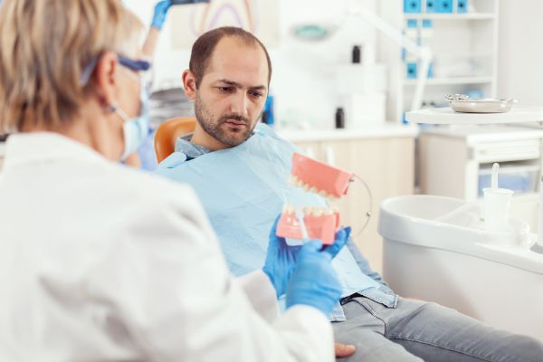 Trading Your Dentures in for Dental Implants